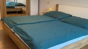 1 sovrum, strykjärn/strykbräda, wi-fi och sängkläder