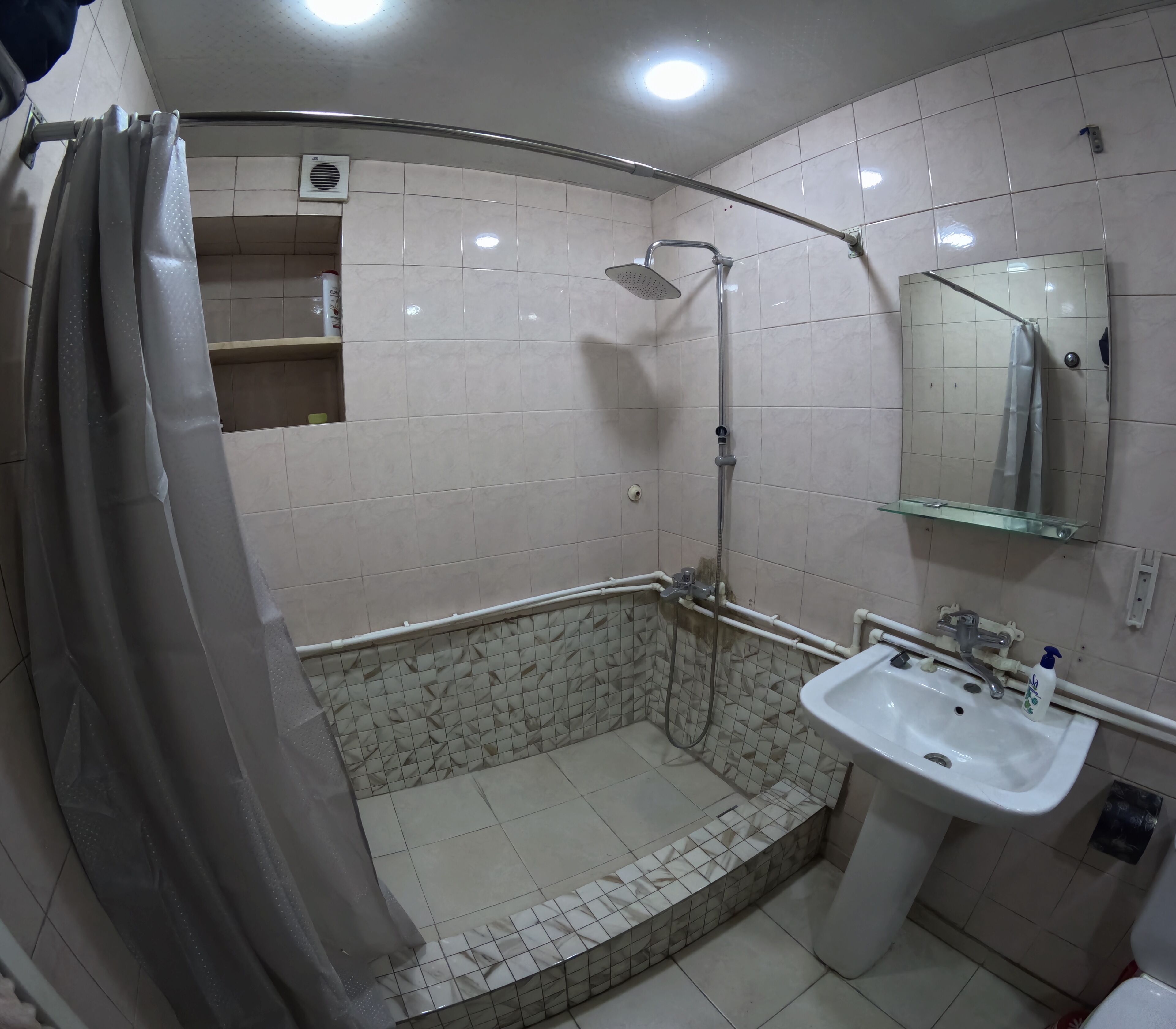 Economy Shared Dormitory | Bathroom