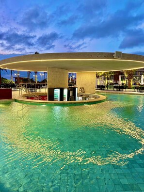 6 piscine all'aperto