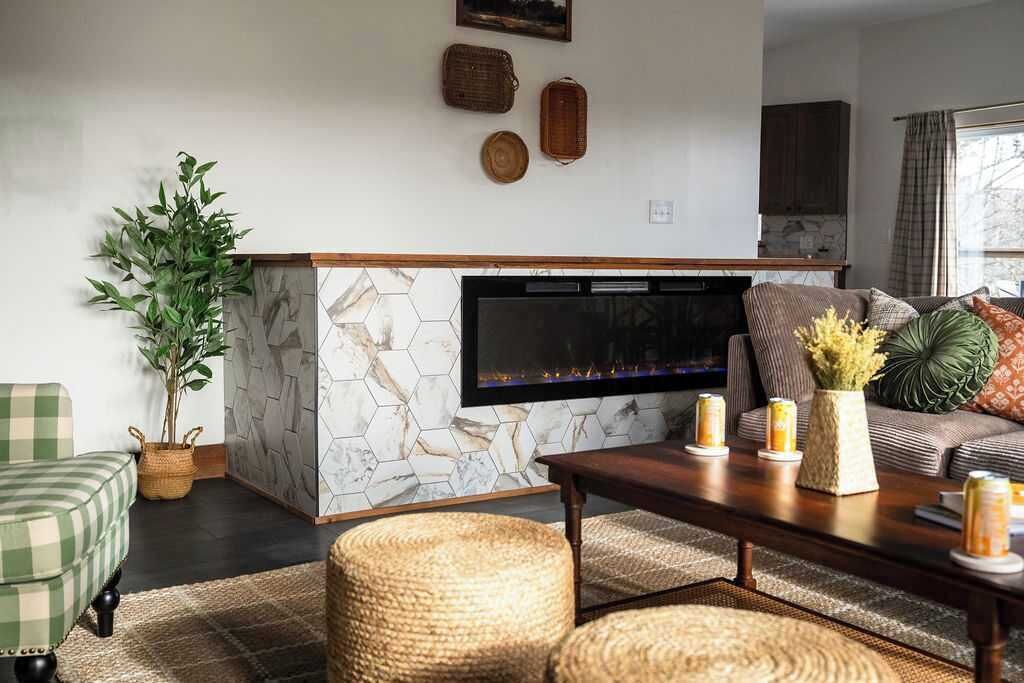 TV, fireplace, offices