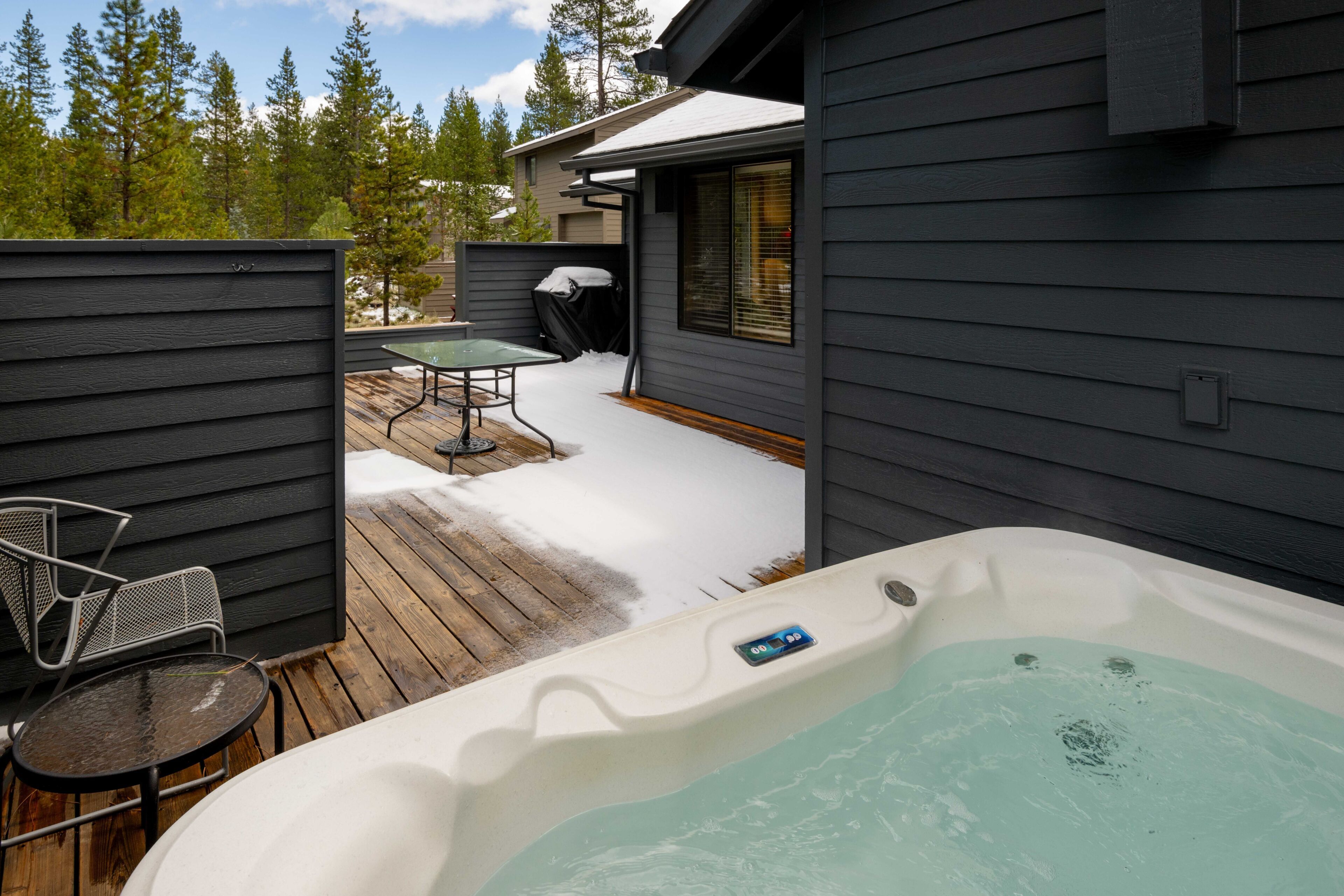Bañera de hidromasaje exterior