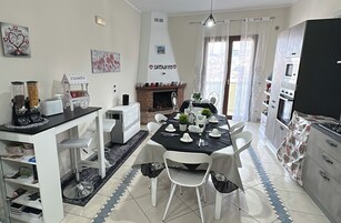 Shared fridge, microwave, espresso maker, coffee/tea maker