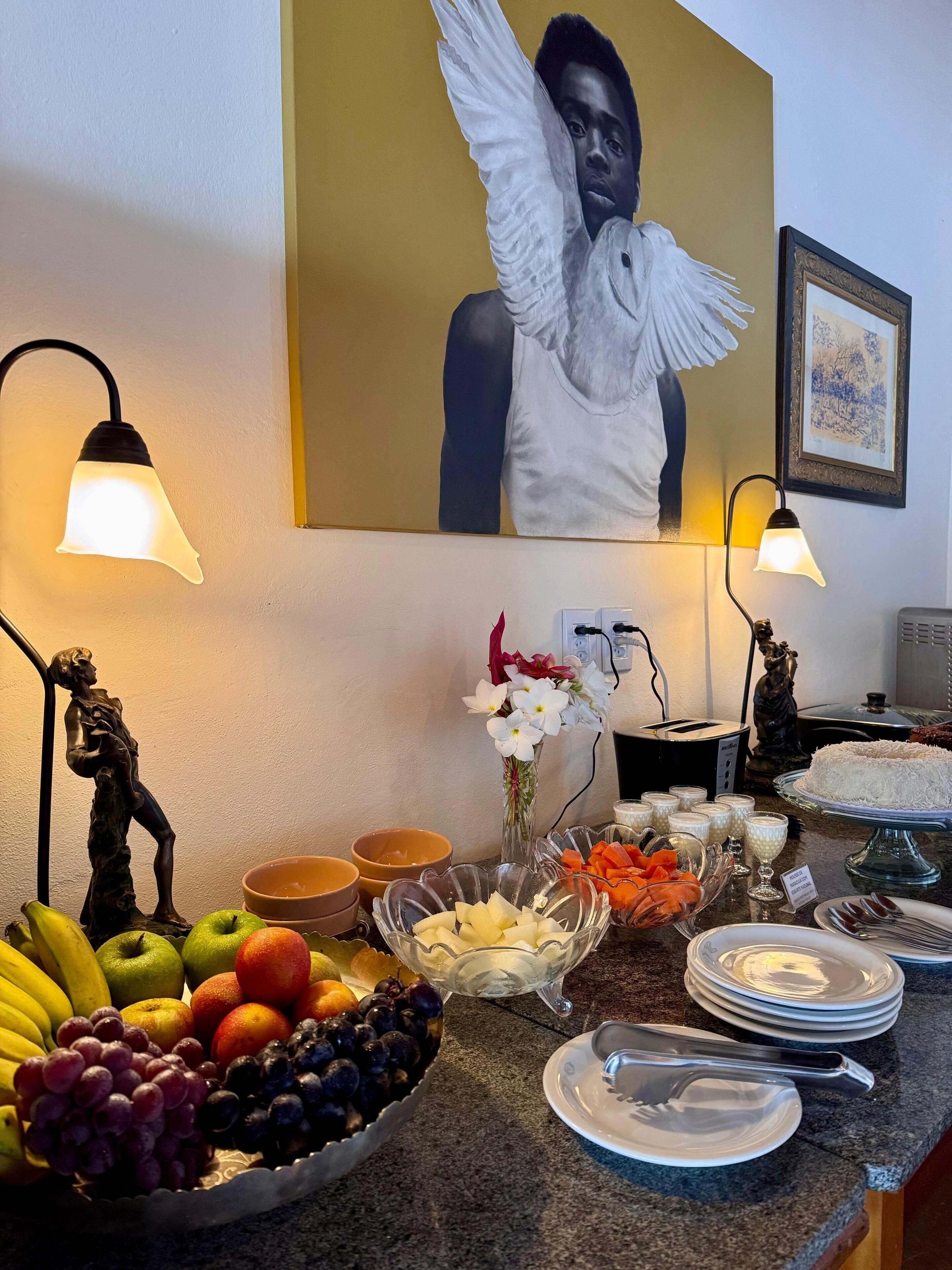 Free daily continental breakfast 