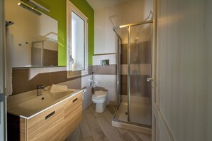 アパートメント 1 ベッドルーム 喫煙可 | バスルーム