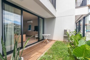Basic Apartment | Interior - Studio in Condo w/ Pool and Gym Cuo0114 (Florianópolis)