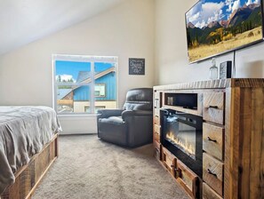 3 dormitorios, tabla de planchar con plancha, wifi y ropa de cama