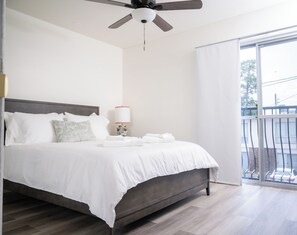 1 chambre, fer et planche à repasser, Wi-Fi, draps fournis