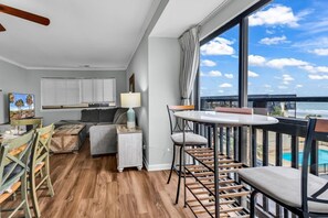 Dining - Ocean Dunes Villas 5700 (Myrtle Beach)