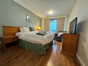 2 chambres, fer et planche à repasser, Wi-Fi, literie fournie