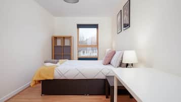 2 soverom, strykejern/-brett, wi-fi og sengetøy