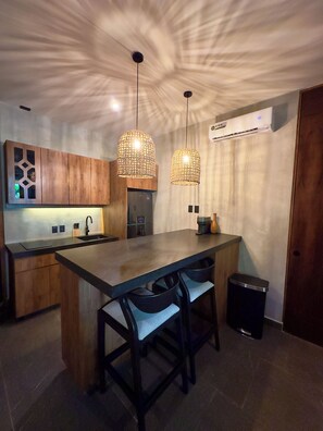 Interior - Boutique Jungle 1BR with Pool & Fast Wi-Fi (Tulum)