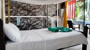 2 bedrooms, bed sheets - Cozy room in Termales - Nuquí (Nuquí)
