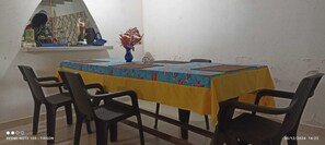 Dining - 2 minutes away from the beach Posada Irimar (Nuquí)