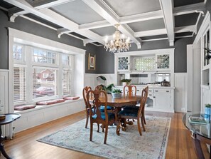 Dining - Beautiful Historic South Hill Home (Spokane)