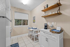 Private kitchen - Oak Shores Studio 4 | Just a Short Walk to the Beach! (Biloxi)