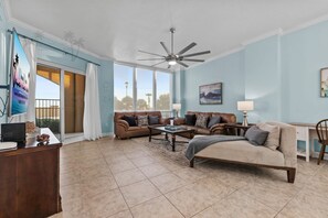Living area - Sienna on the Coast 107 | Beautiful Unit on the Ground Floor! (Gulfport)