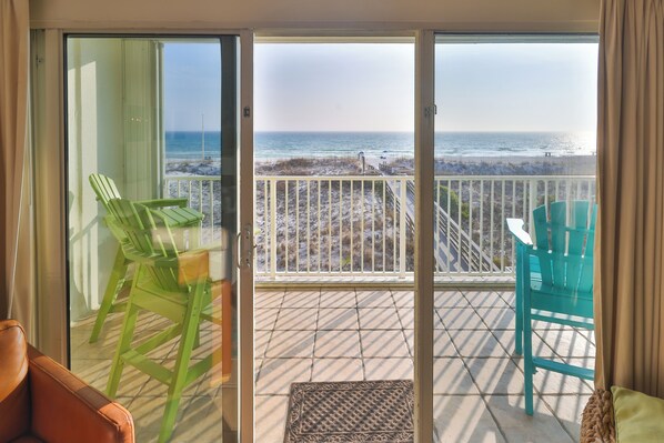 Interior - Spacious condo in Fort Walton Beach. Gulf Views. Private beach. Sleeps 10! (Fort Walton Beach)