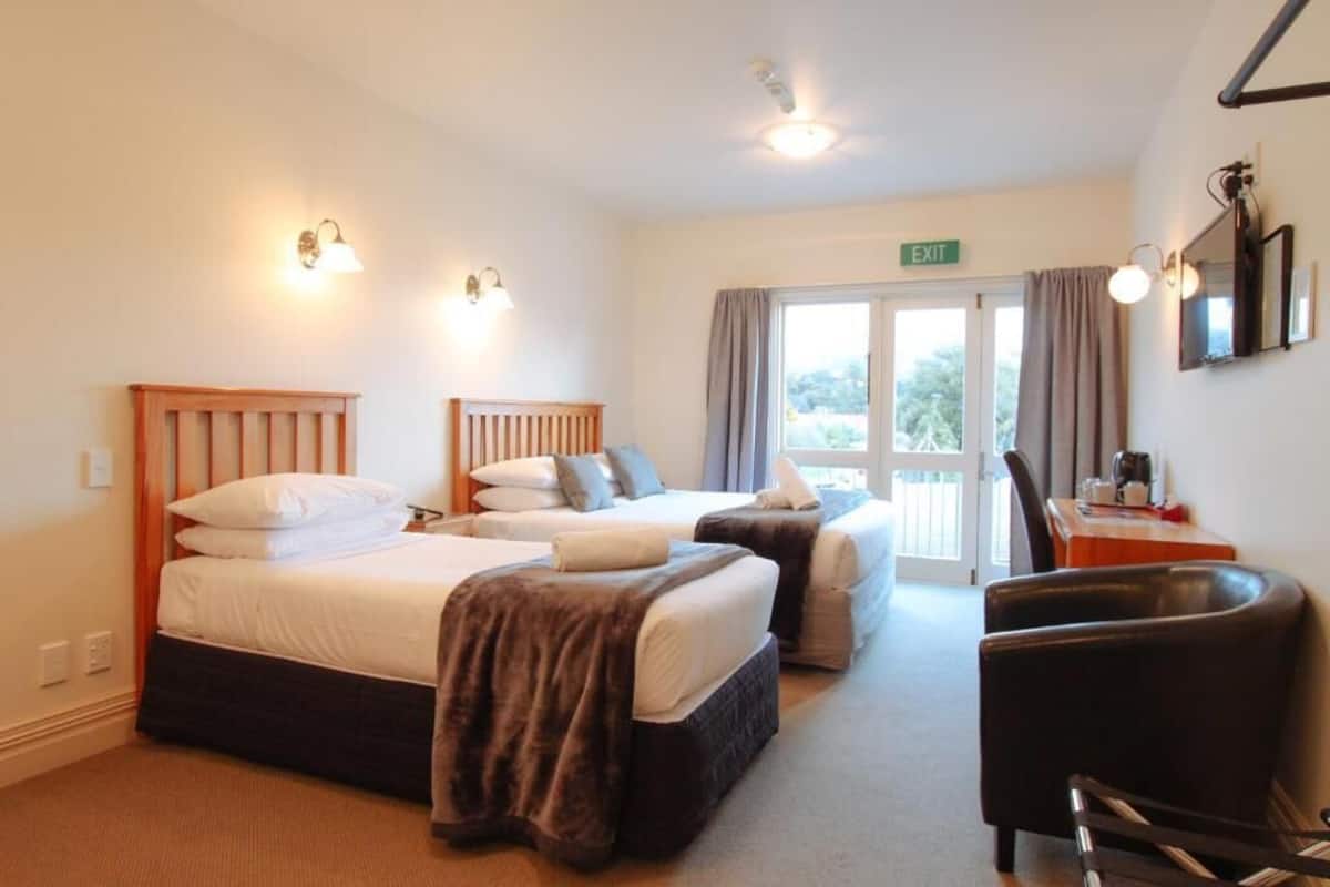 Family Double or Twin Room, Balcony, Courtyard View