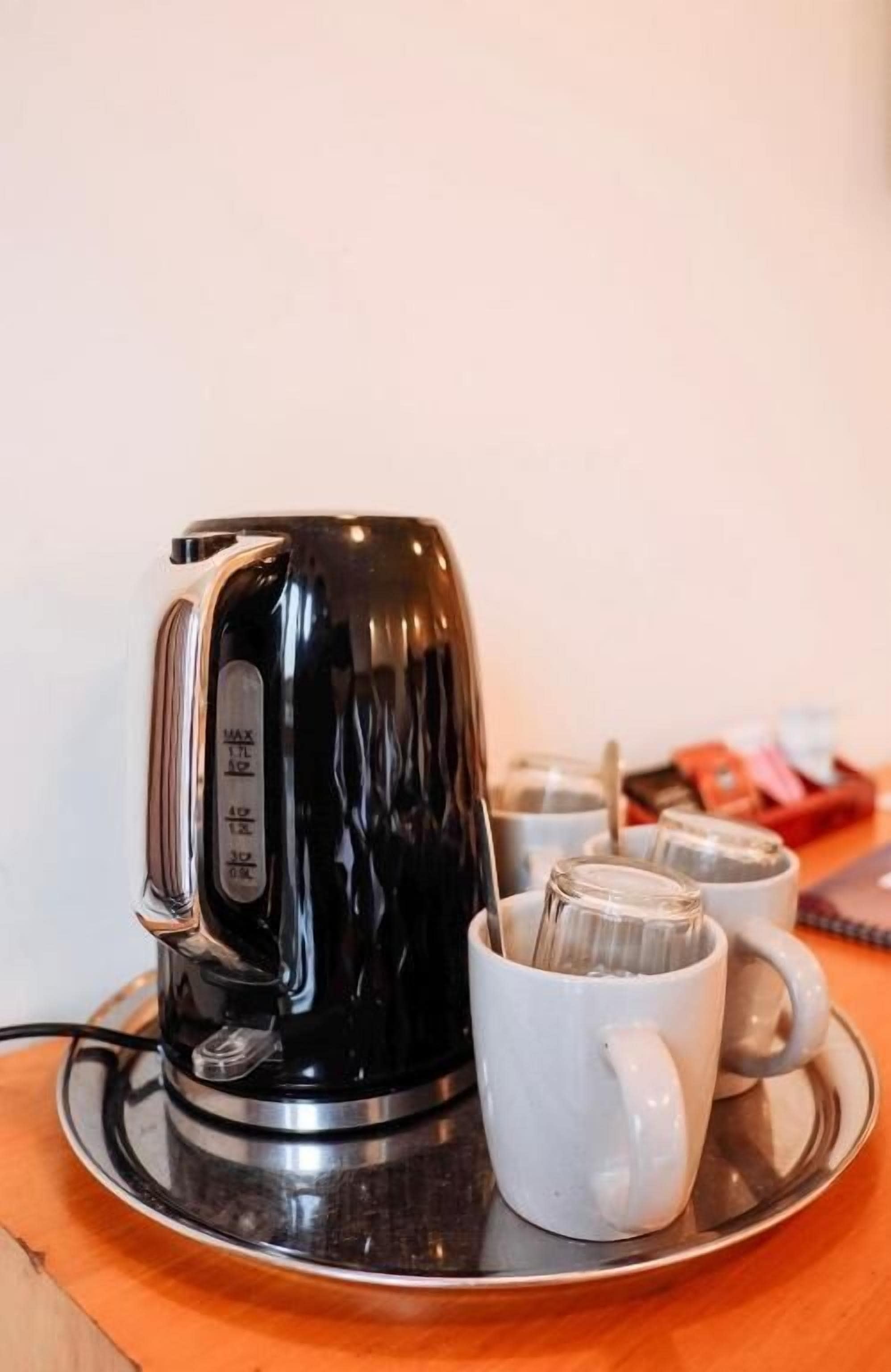 Cà phê và/hoặc dụng cụ pha