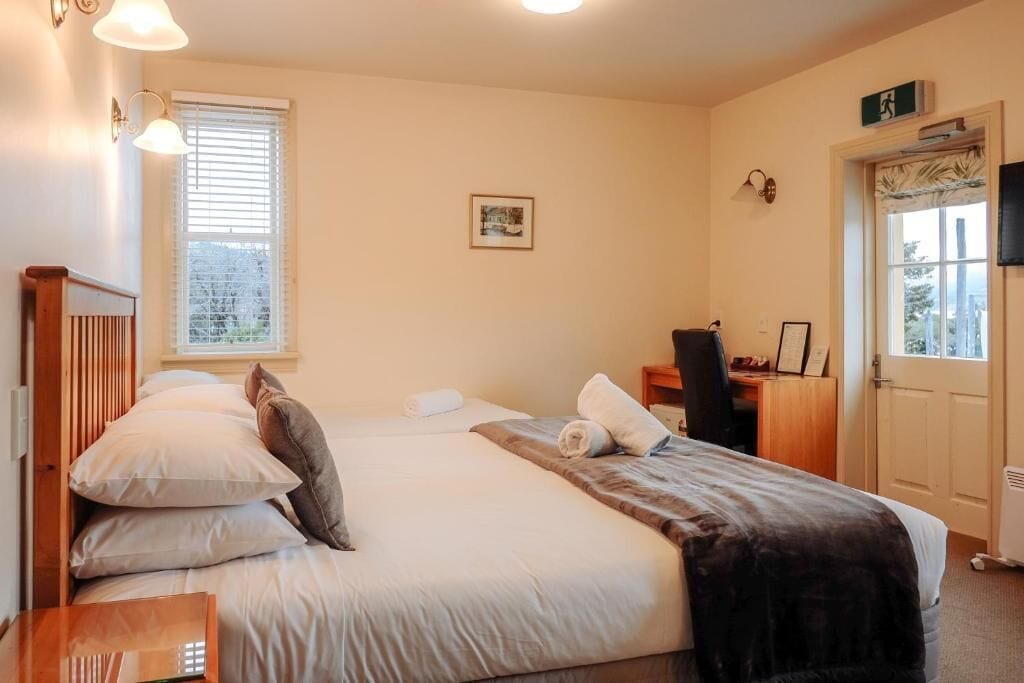 Phòng đôi hoặc 2 giường đơn dành cho gia đình, ban công, quang cảnh một góc biển | Bàn ủi/dụng cụ ủi quần áo, truy cập Internet không dây miễn phí 