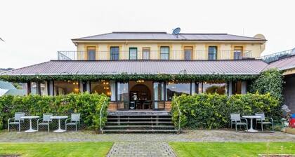 The Grand Hotel & Bar