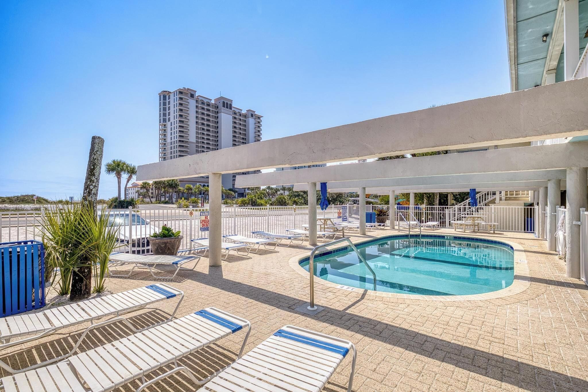 Quarto básico, vista para a baía | Vista do quarto