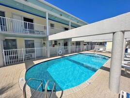 Outdoor pool, open 9:30 AM to 10:00 PM, pool umbrellas, sun loungers