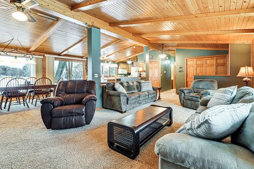 Waterfront Petenwell Lake Home w/ Private Dock