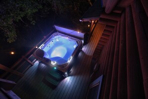 Terrace/patio - RiverView Lodge Saltwater Hot Tub and Starlink (Kooskia)