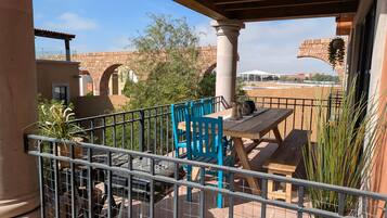 Deluxe Apartment, Patio, Garden View | Outdoor dining