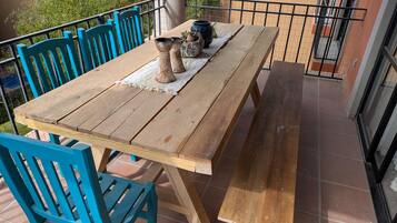 Deluxe Apartment, Patio, Garden View | Outdoor dining