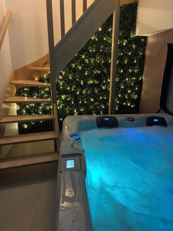 Interior - Duplex with jacuzzi - grand place arras (Arras)