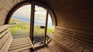 Interior - Almabella 2 is your Resort, tranquility assured. (Breña Baja)