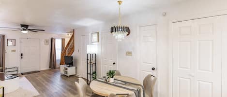 تناول الطعام