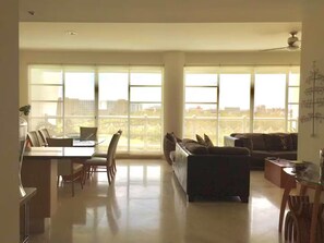 Smart TV - Entire housing: rented housing in Nuevo Vallarta, Mexico (Nuevo Vallarta)