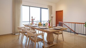 Ảnh chưa phân loại, 3 trong số 32 ảnh, nút