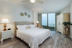 2 bedrooms, iron/ironing board, Internet, bed sheets - Luxury Romantic 2BR Beachfront Condo w/ Jet Tub, Ocean View Balcony on Boardwalk (Biloxi)
