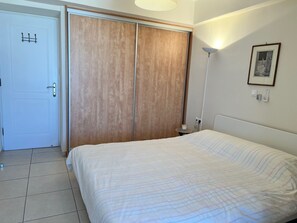 2 bedrooms, iron/ironing board, Internet, bed sheets - Serenelands Lygia by MPS (Ligia)