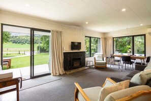 Fireplace - Coronet Peak View | 3BR Home with Hot Tub & Garden (Queenstown)