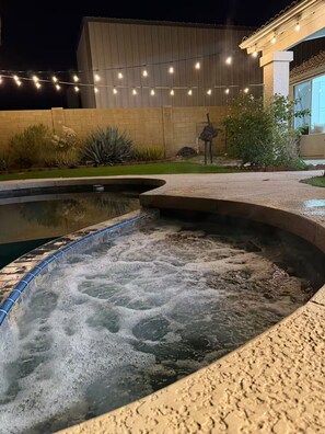 Property grounds - Modern Retreat with Private Pool/Hot Tub! (Mesa)