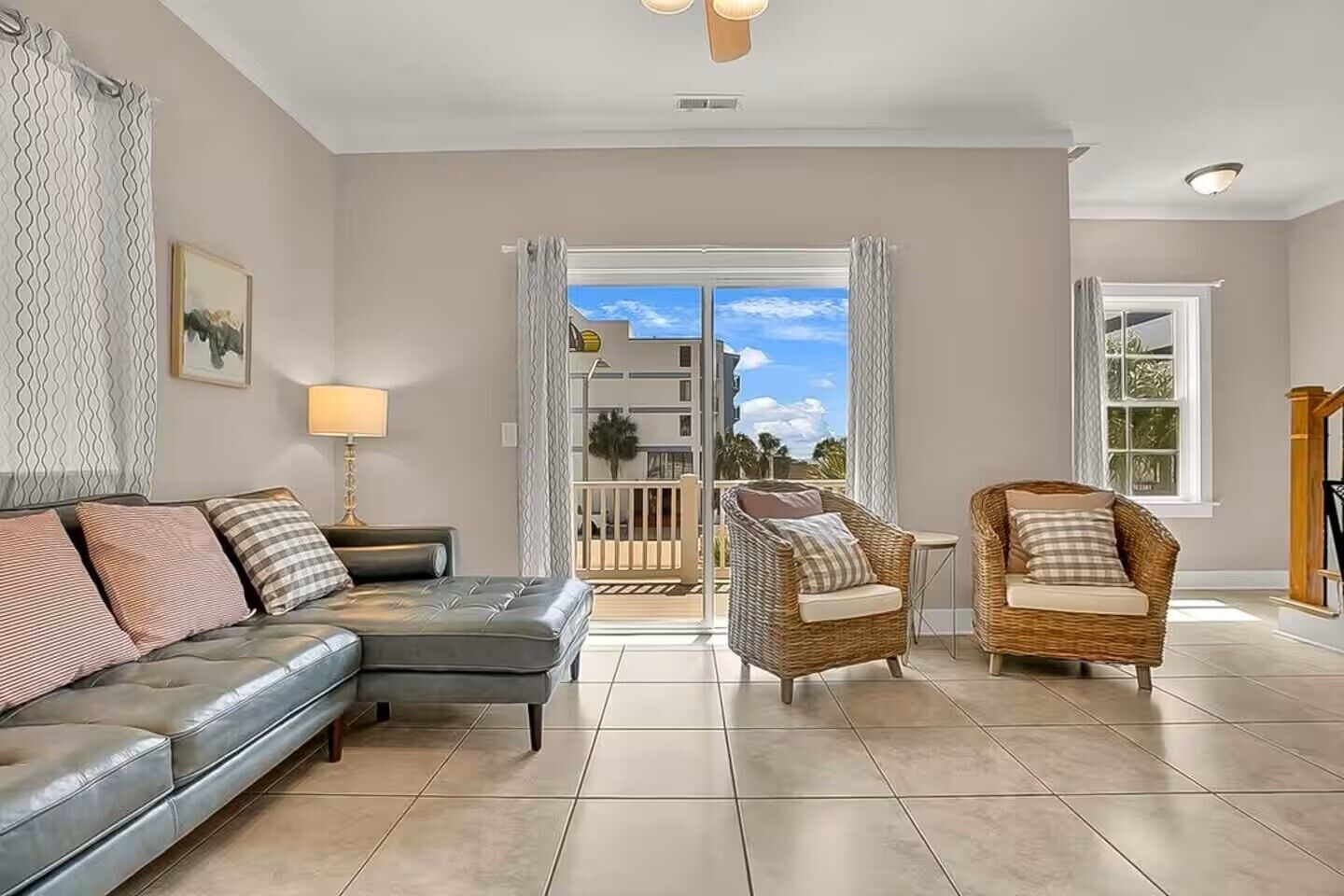 リビング エリア