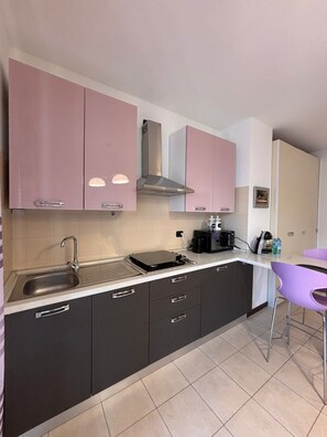 Private kitchen - Casa San Martino 21 The ideal solution between Milan, Varese and Como. (Uboldo)