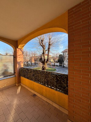 Property grounds - Casa San Martino 21 The ideal solution between Milan, Varese and Como. (Uboldo)