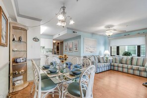 Dining - Tiara by the Sea 2 (Ocean City)