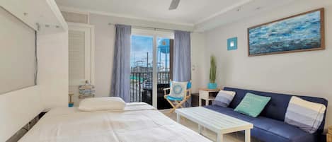 Fer et planche Ă repasser, Wi-Fi, draps fournis