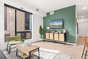 Télévision, espaces bureaux