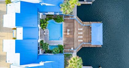 NEW- Beautiful Family Size Condo- On The Water- Pool- Hot Tub- Beach