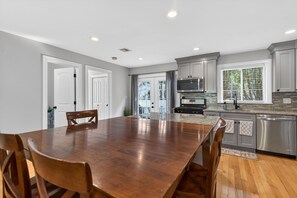 Dining - Fully Furnished, Luxurious Smart Home, 5 Bedrooms w/dedicated Office (Framingham)
