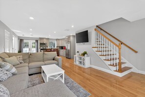 Smart TV, computer monitors, printers