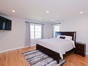 5 間睡房、書桌、可攜式嬰兒床、免費 Wi-Fi